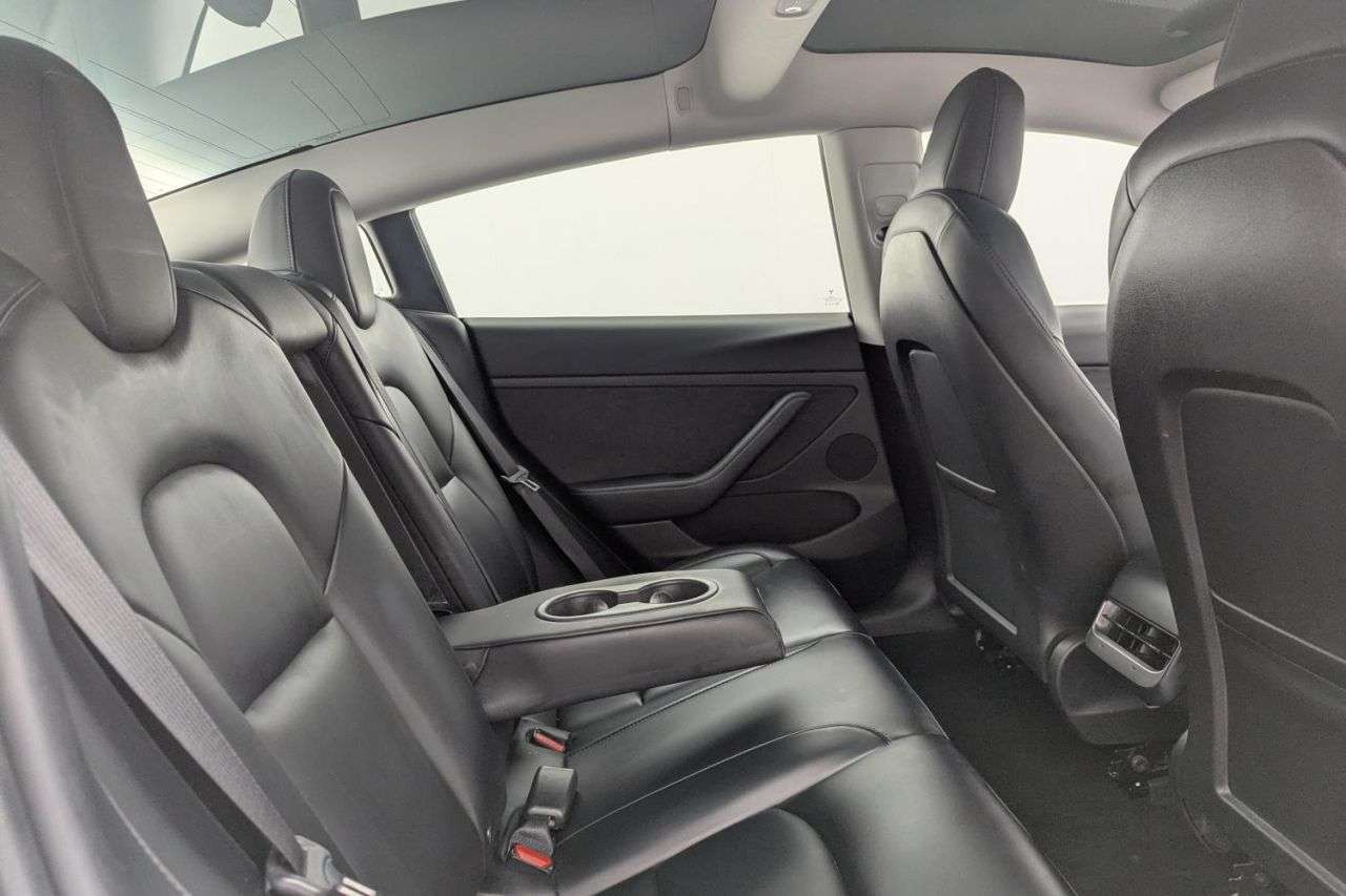 2021 TESLA MODEL 3 2021 TESLA MODEL 3