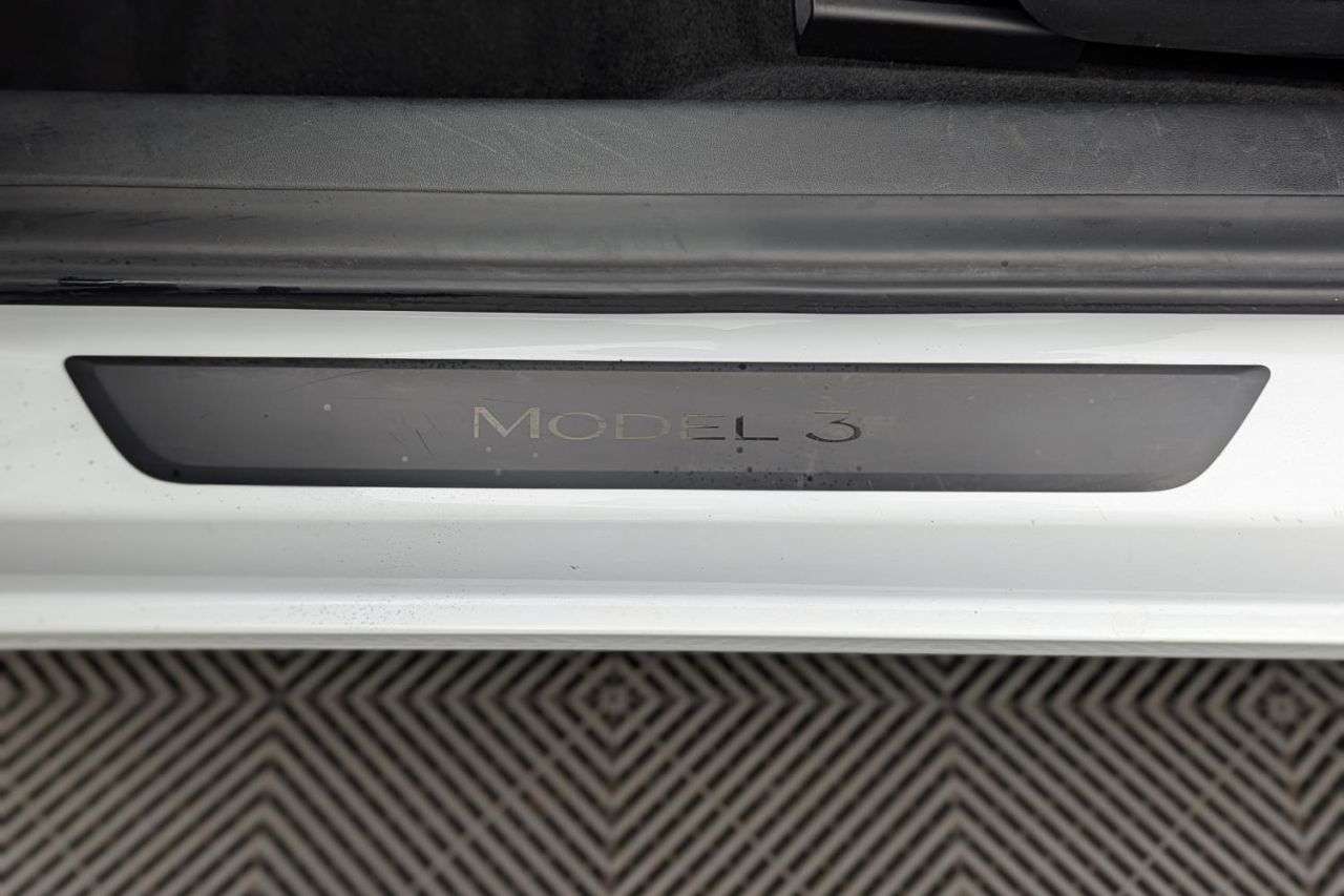 2021 TESLA MODEL 3 2021 TESLA MODEL 3
