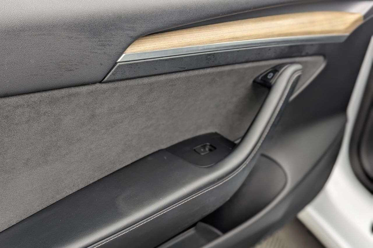 2021 TESLA MODEL 3 2021 TESLA MODEL 3