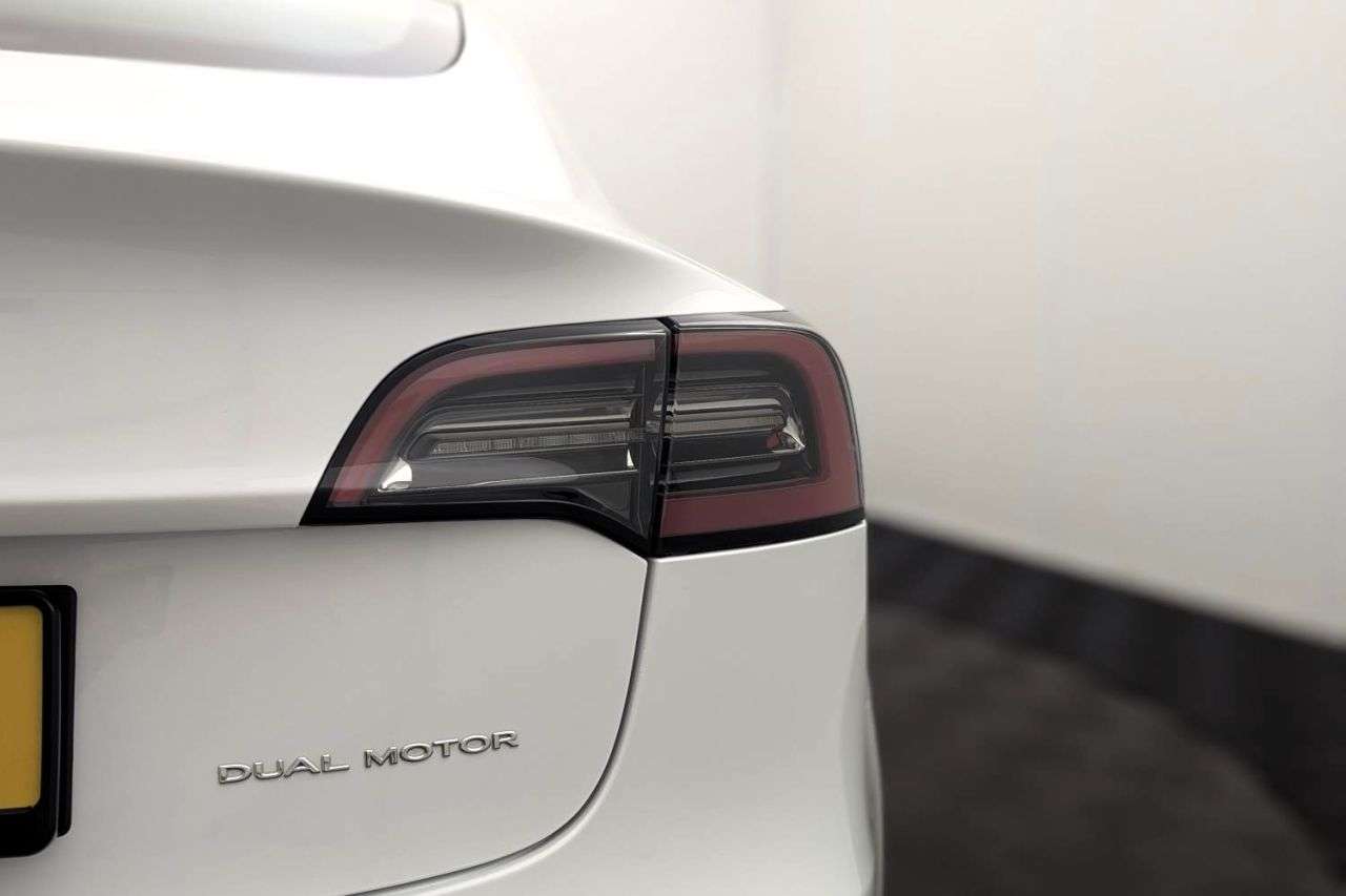 2021 TESLA MODEL 3 2021 TESLA MODEL 3