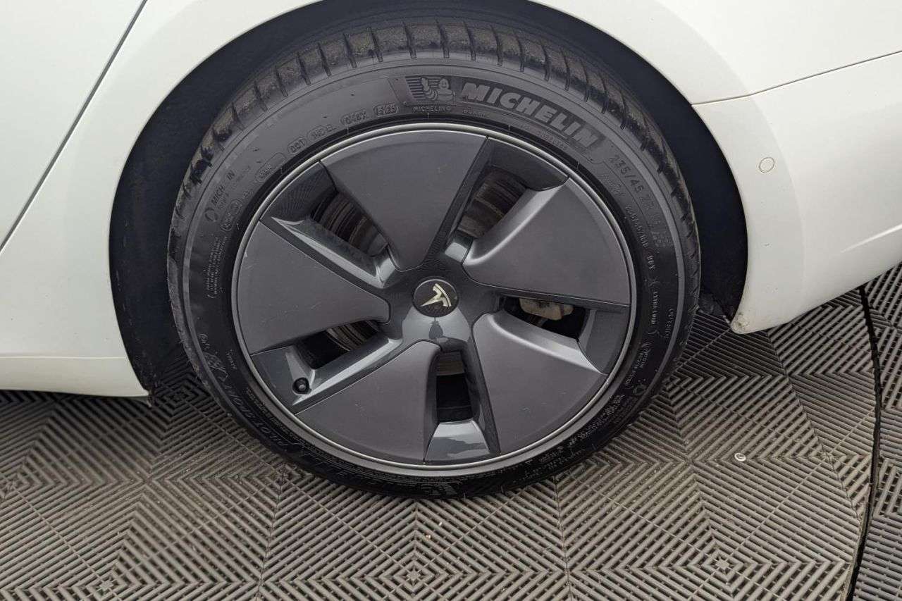 2021 TESLA MODEL 3 2021 TESLA MODEL 3