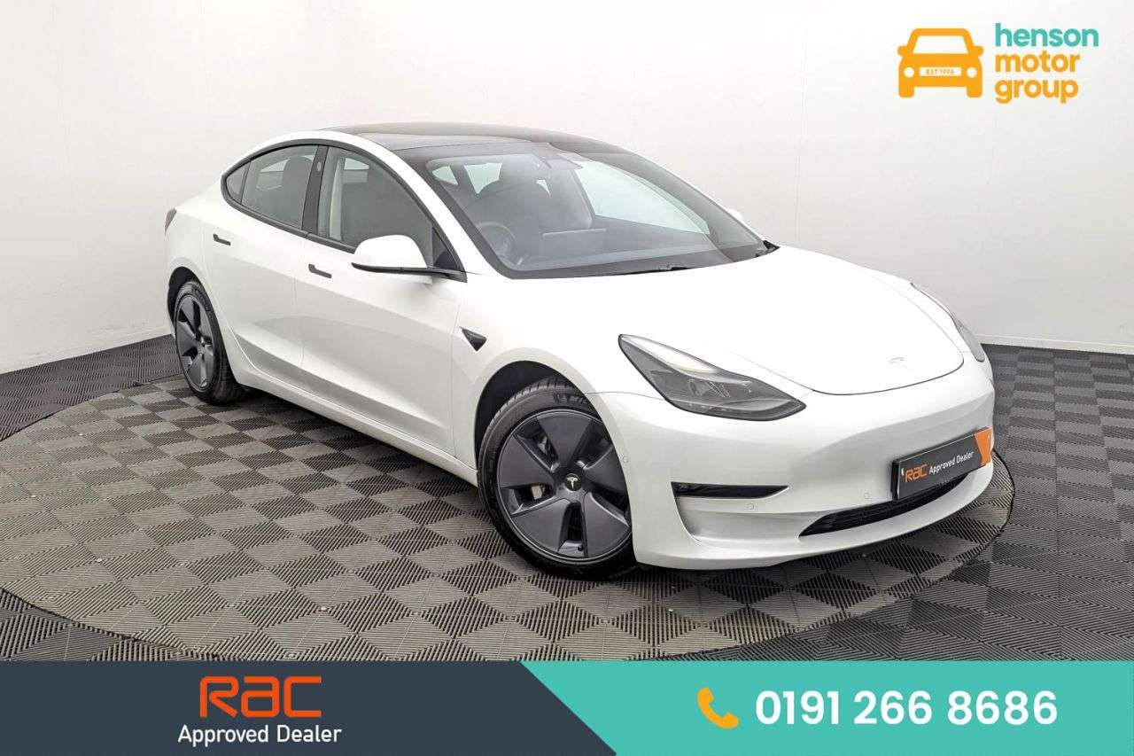 A 2021 TESLA MODEL 3 (Dual Motor) Long Range Saloon 4dr Electric Auto 4WDE (346 ps) Award Winnin A 2021 TESLA MODEL 3 (Dual Motor) Long Range Saloon 4dr Electric Auto 4WDE (346 ps) Award Winnin