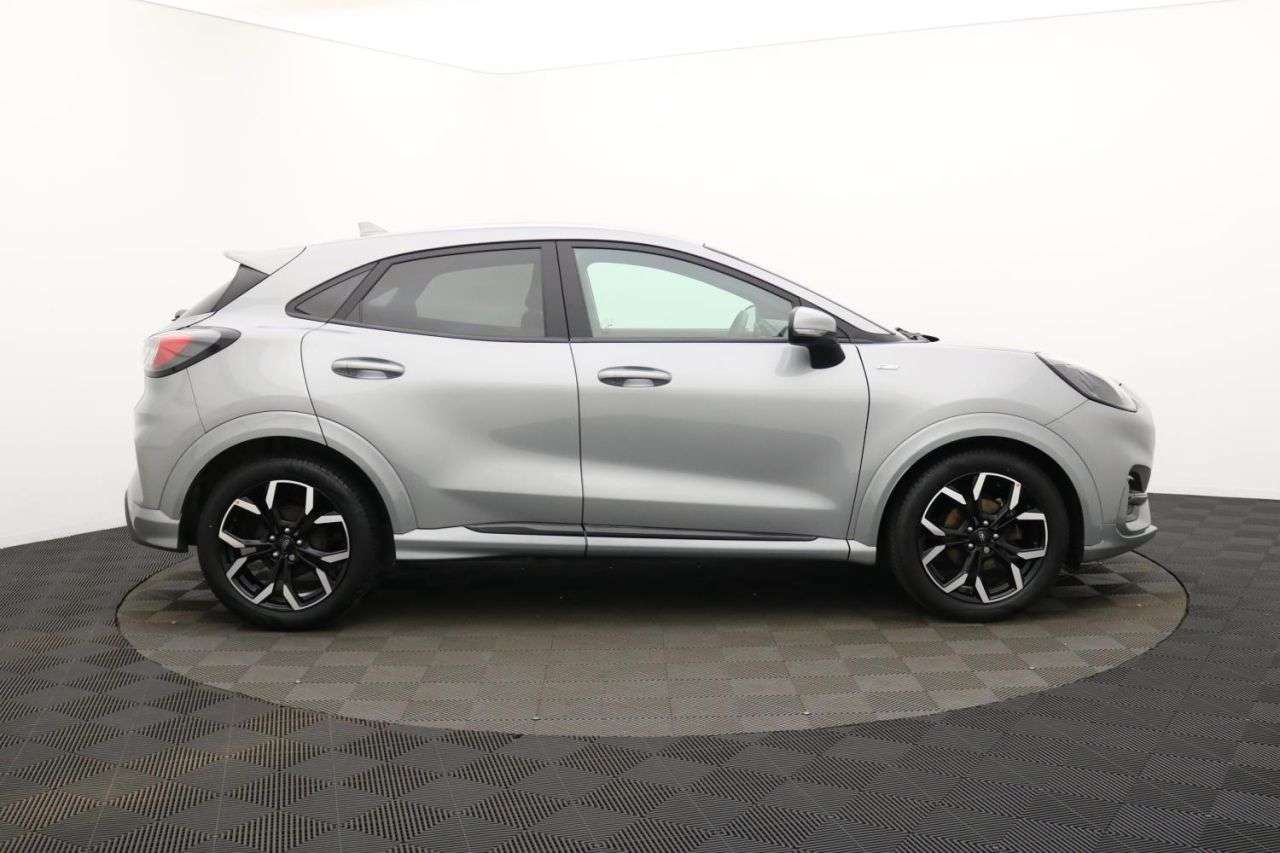 A 2023 FORD PUMA 1.0T EcoBoost MHEV ST-Line X SUV 5dr Petrol Hybrid Manual Euro 6 (s/s) (125 A 2023 FORD PUMA 1.0T EcoBoost MHEV ST-Line X SUV 5dr Petrol Hybrid Manual Euro 6 (s/s) (125