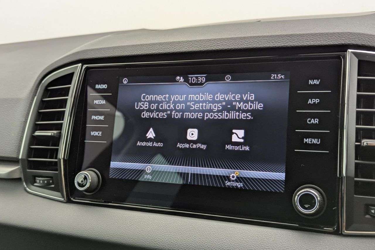 2020 SKODA KAROQ 2020 SKODA KAROQ