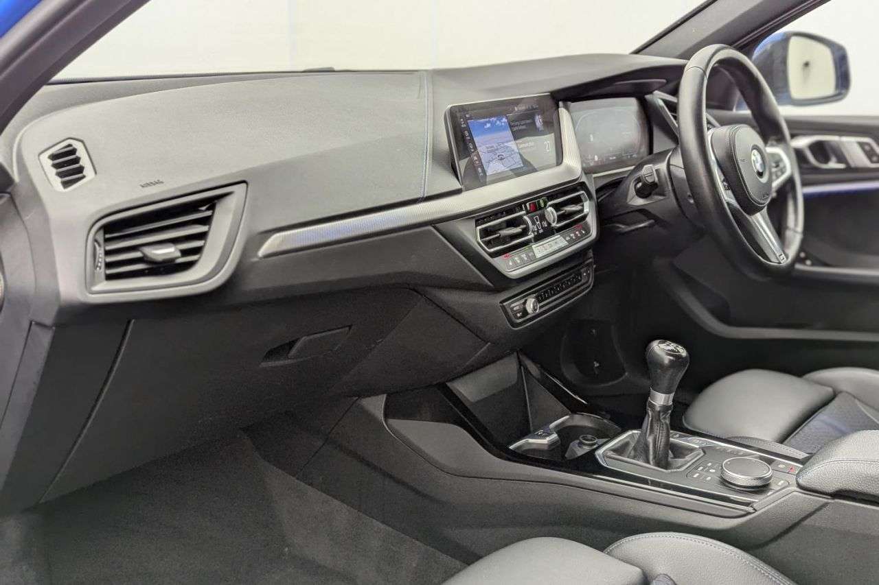2022 BMW 1 SERIES 2022 BMW 1 SERIES