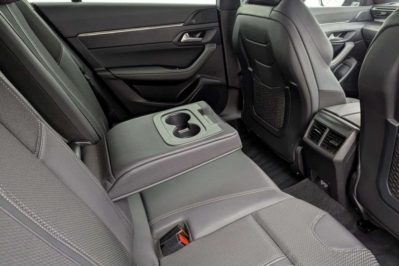2021 PEUGEOT 508 2021 PEUGEOT 508