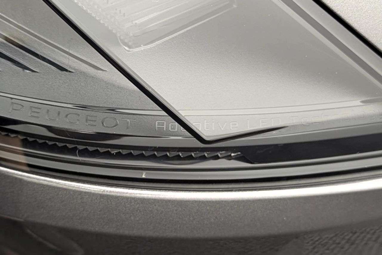 2021 PEUGEOT 508 2021 PEUGEOT 508