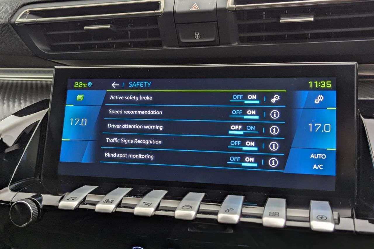 2021 PEUGEOT 508 2021 PEUGEOT 508