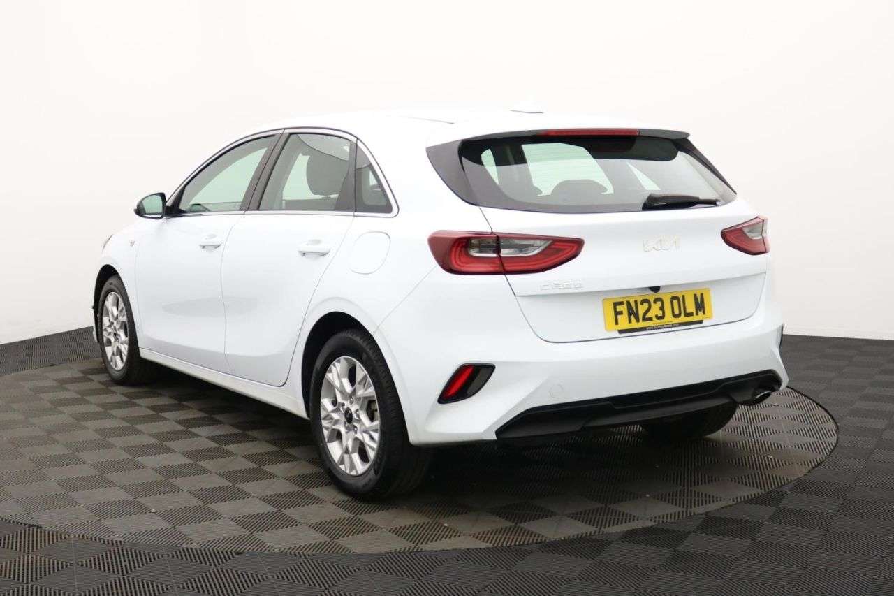 2023 KIA CEED 2023 KIA CEED