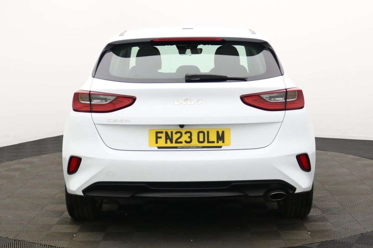 2023 KIA CEED 2023 KIA CEED