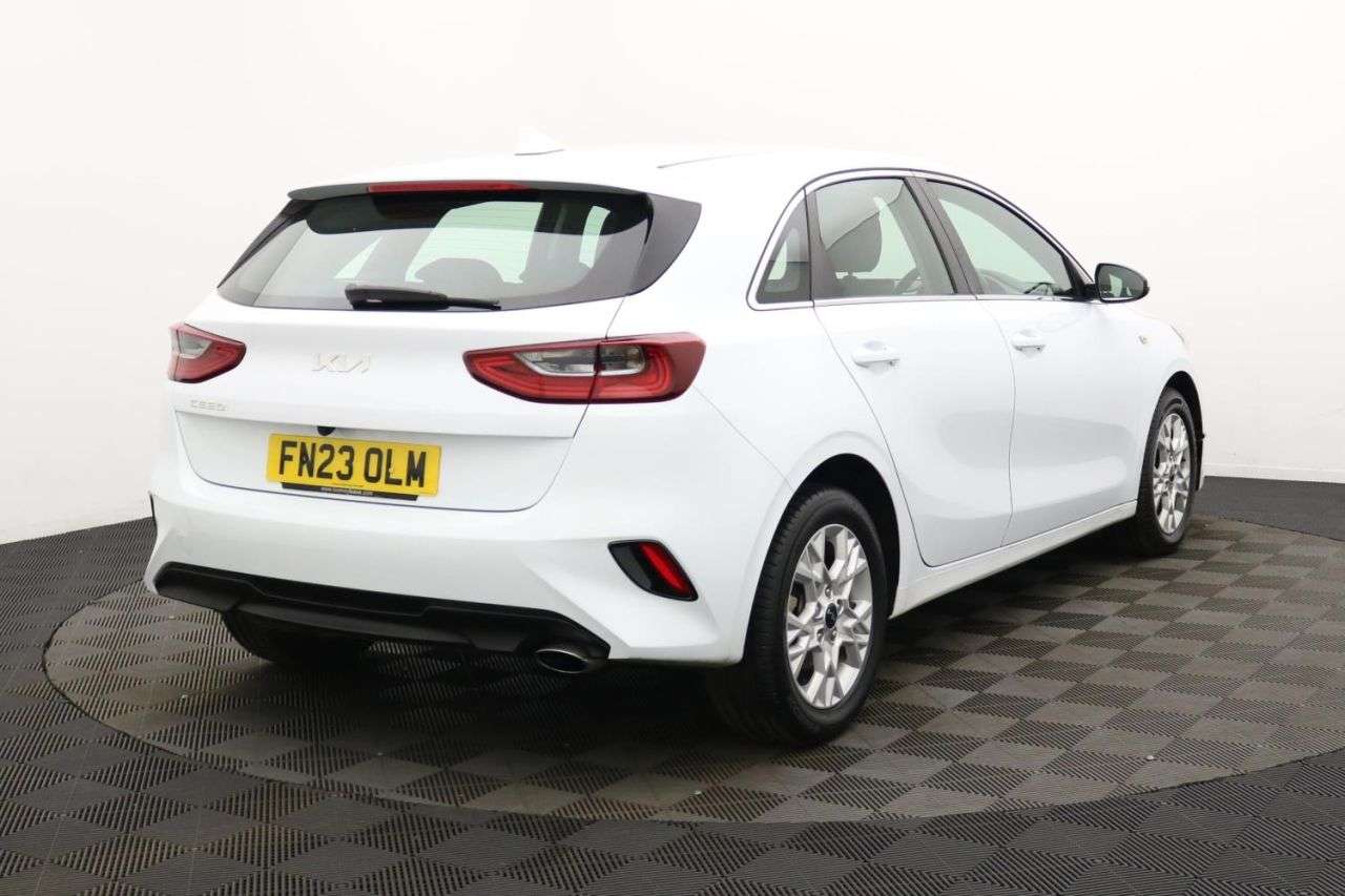 2023 KIA CEED 2023 KIA CEED