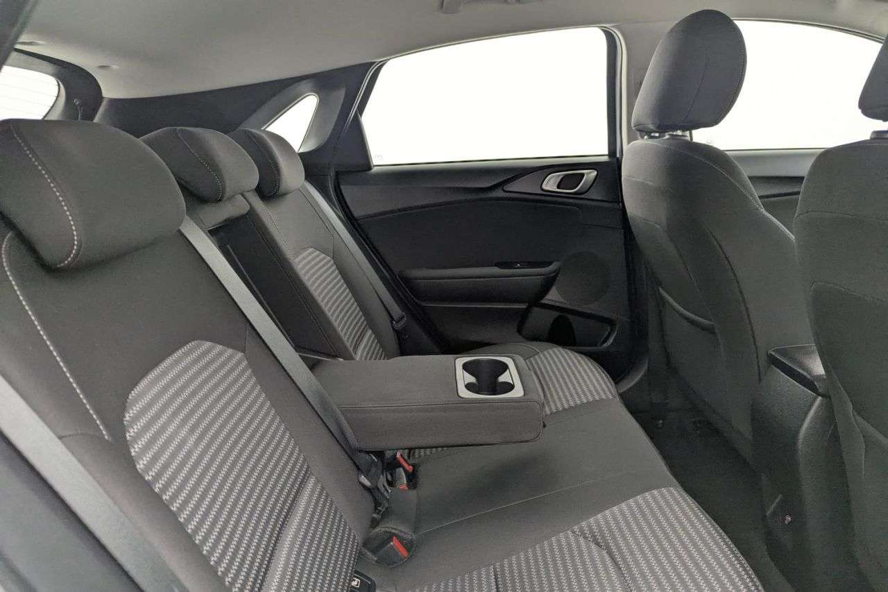 2023 KIA CEED 2023 KIA CEED