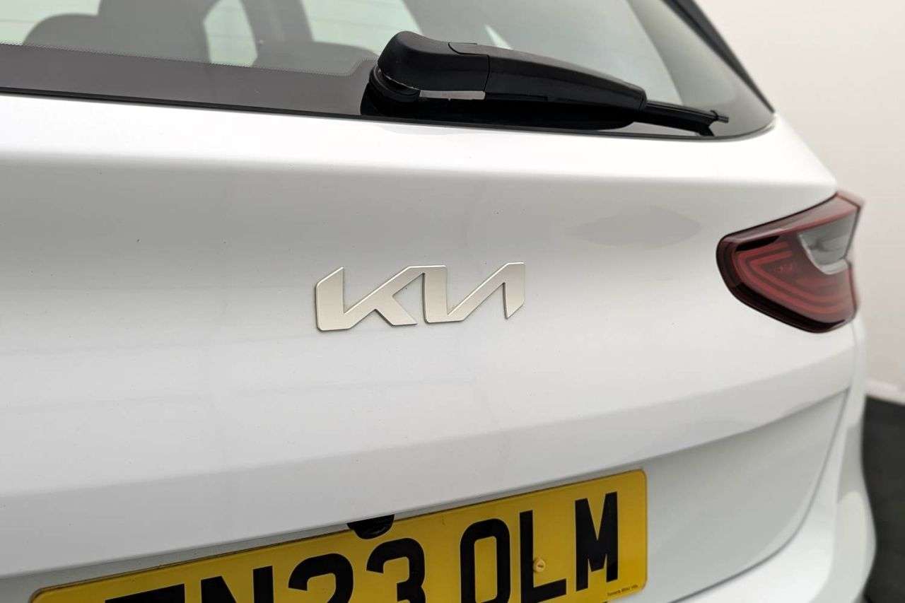 2023 KIA CEED 2023 KIA CEED