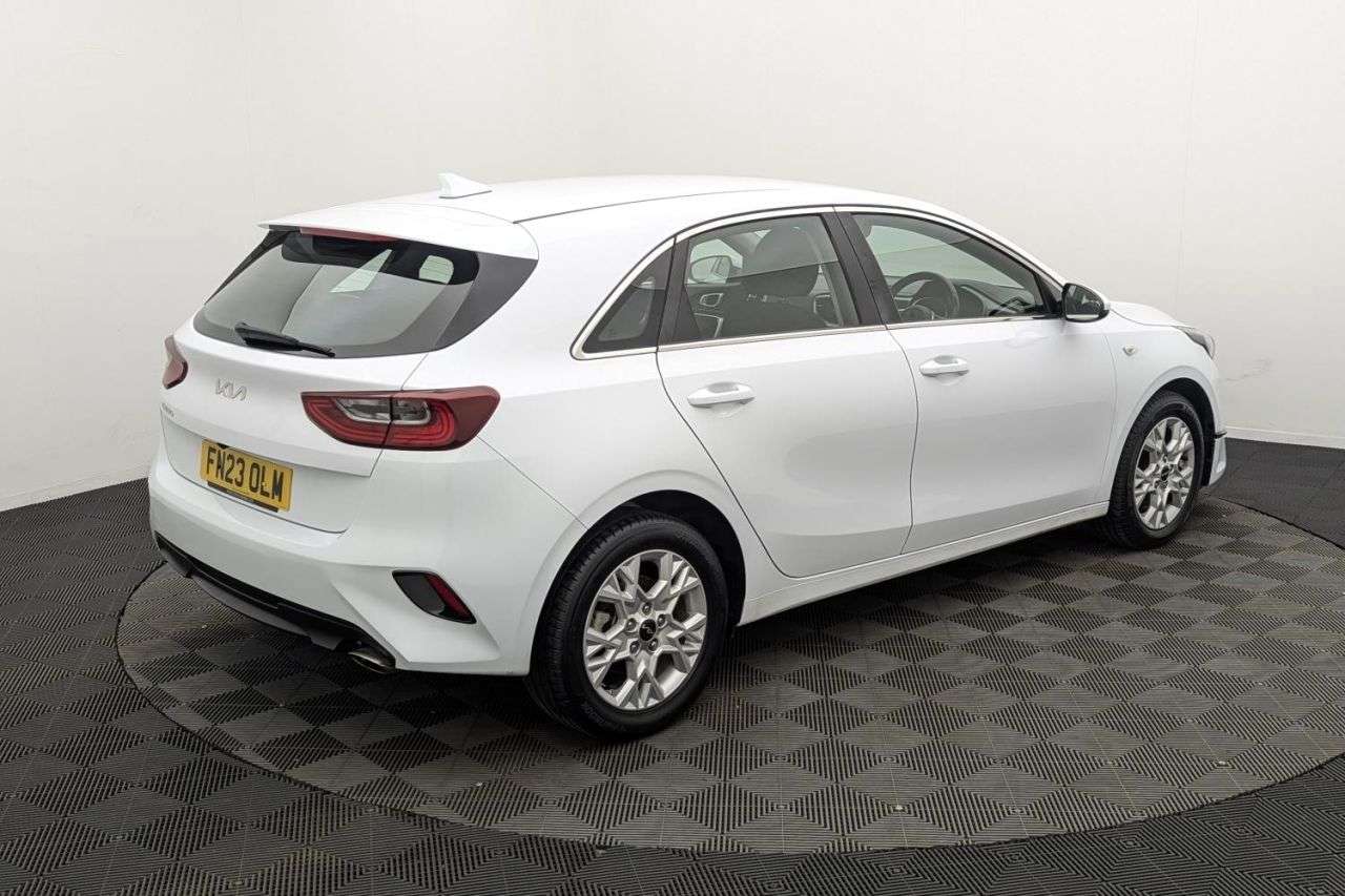 2023 KIA CEED 2023 KIA CEED