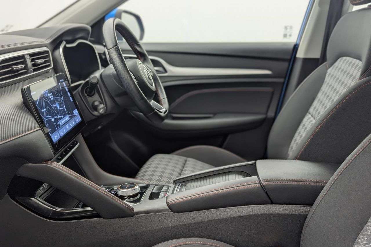 2022 MG MG ZS 2022 MG MG ZS