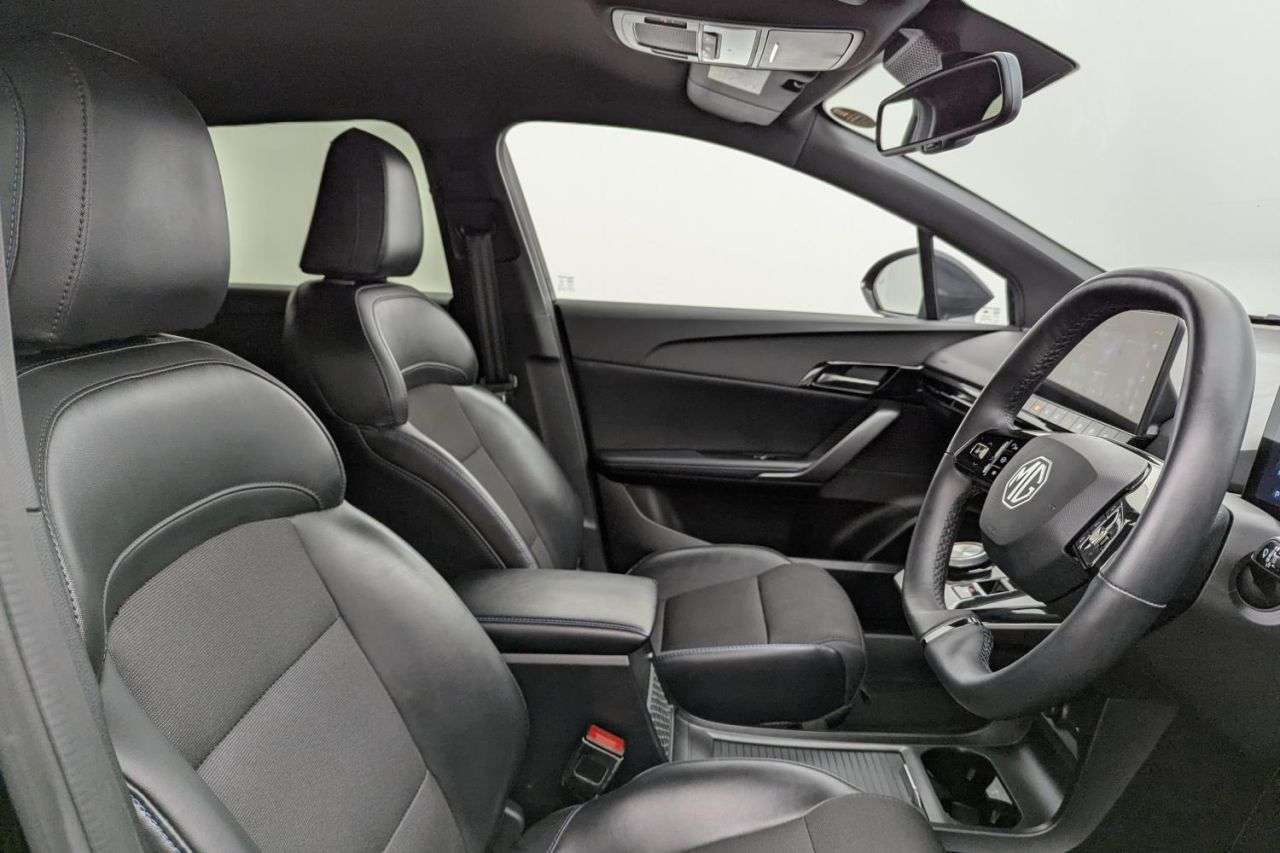 A 2022 MG MG4 64kWh Trophy Long Range Hatchback 5dr Electric Auto (203 ps) Award Winning A 2022 MG MG4 64kWh Trophy Long Range Hatchback 5dr Electric Auto (203 ps) Award Winning