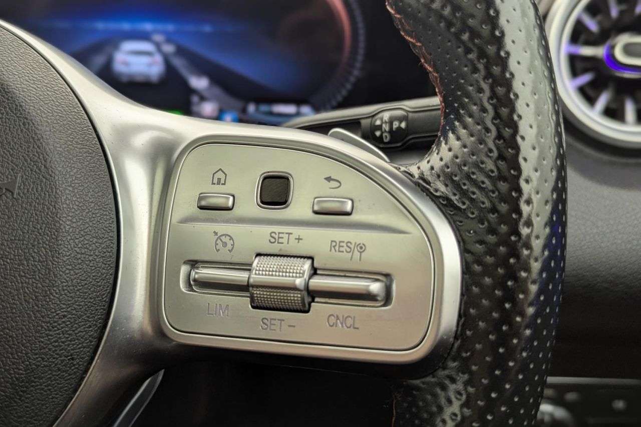 2022 MERCEDES-BENZ EQB 2022 MERCEDES-BENZ EQB