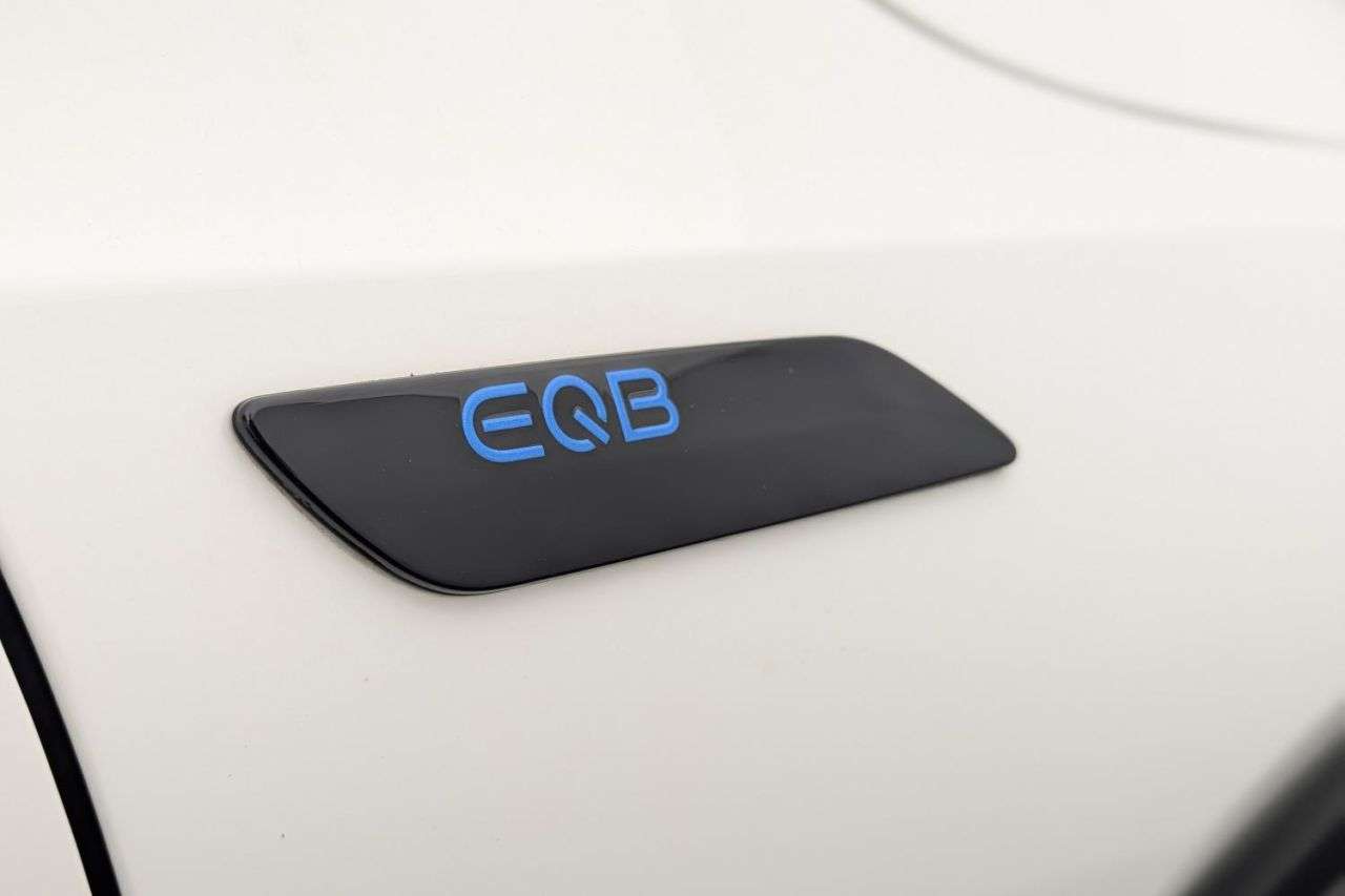 2022 MERCEDES-BENZ EQB 2022 MERCEDES-BENZ EQB