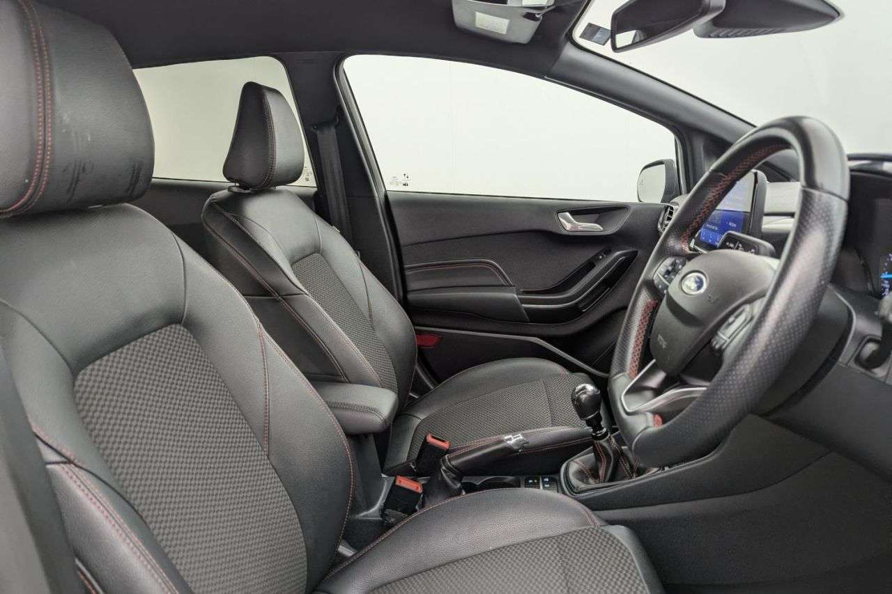 A 2021 FORD FIESTA 1.0T EcoBoost MHEV ST-Line X Edition Hatchback 5dr Petrol Manual Euro 6 (s/ A 2021 FORD FIESTA 1.0T EcoBoost MHEV ST-Line X Edition Hatchback 5dr Petrol Manual Euro 6 (s/