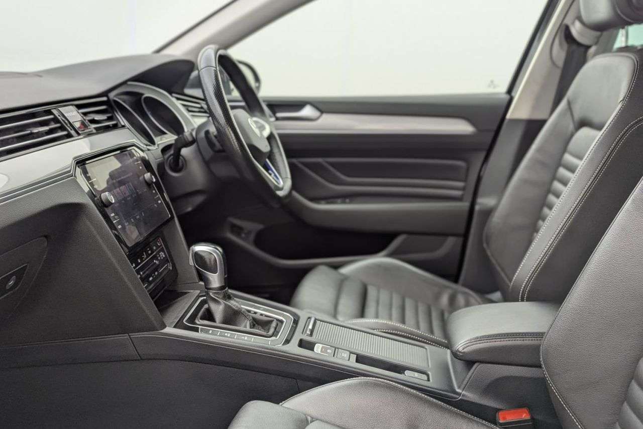 2022 VOLKSWAGEN PASSAT 2022 VOLKSWAGEN PASSAT