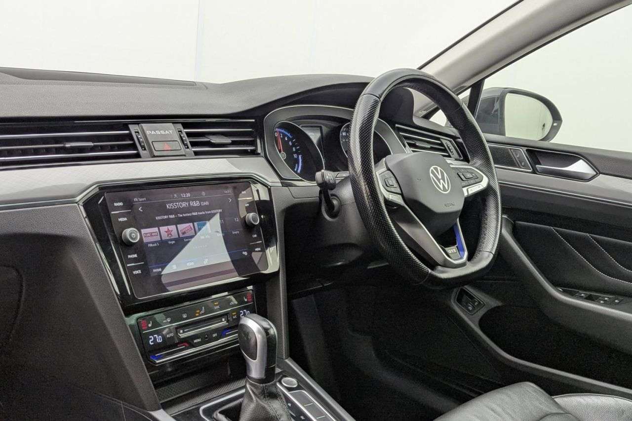 2022 VOLKSWAGEN PASSAT 2022 VOLKSWAGEN PASSAT