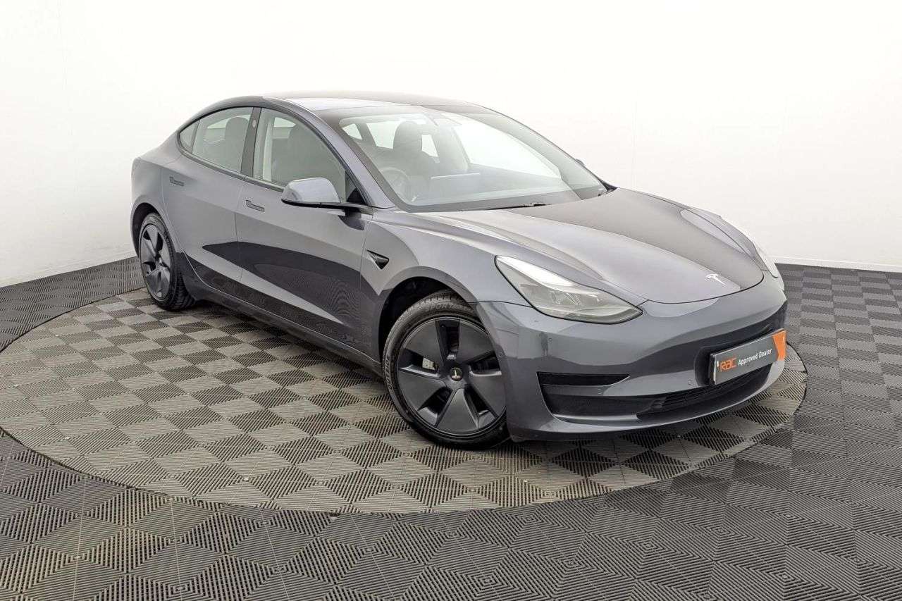 A 2021 TESLA MODEL 3 Standard Range Plus Saloon 4dr Electric Auto RWD (241 bhp) Award Winning 5 A 2021 TESLA MODEL 3 Standard Range Plus Saloon 4dr Electric Auto RWD (241 bhp) Award Winning 5