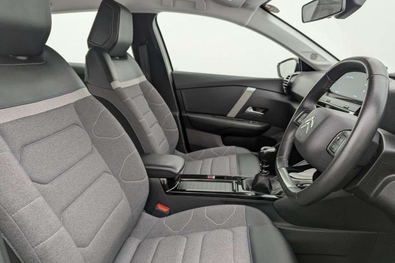 A 2023 CITROEN C4 1.2 PureTech Sense Hatchback 5dr Petrol Manual Euro 6 (s/s) (100 ps) Award A 2023 CITROEN C4 1.2 PureTech Sense Hatchback 5dr Petrol Manual Euro 6 (s/s) (100 ps) Award