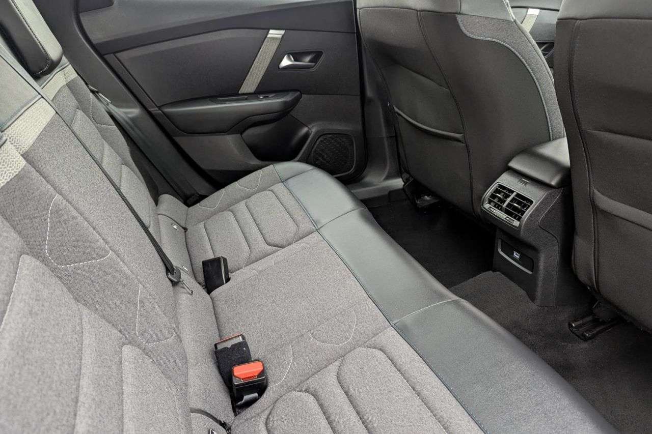 2023 CITROEN C4 2023 CITROEN C4