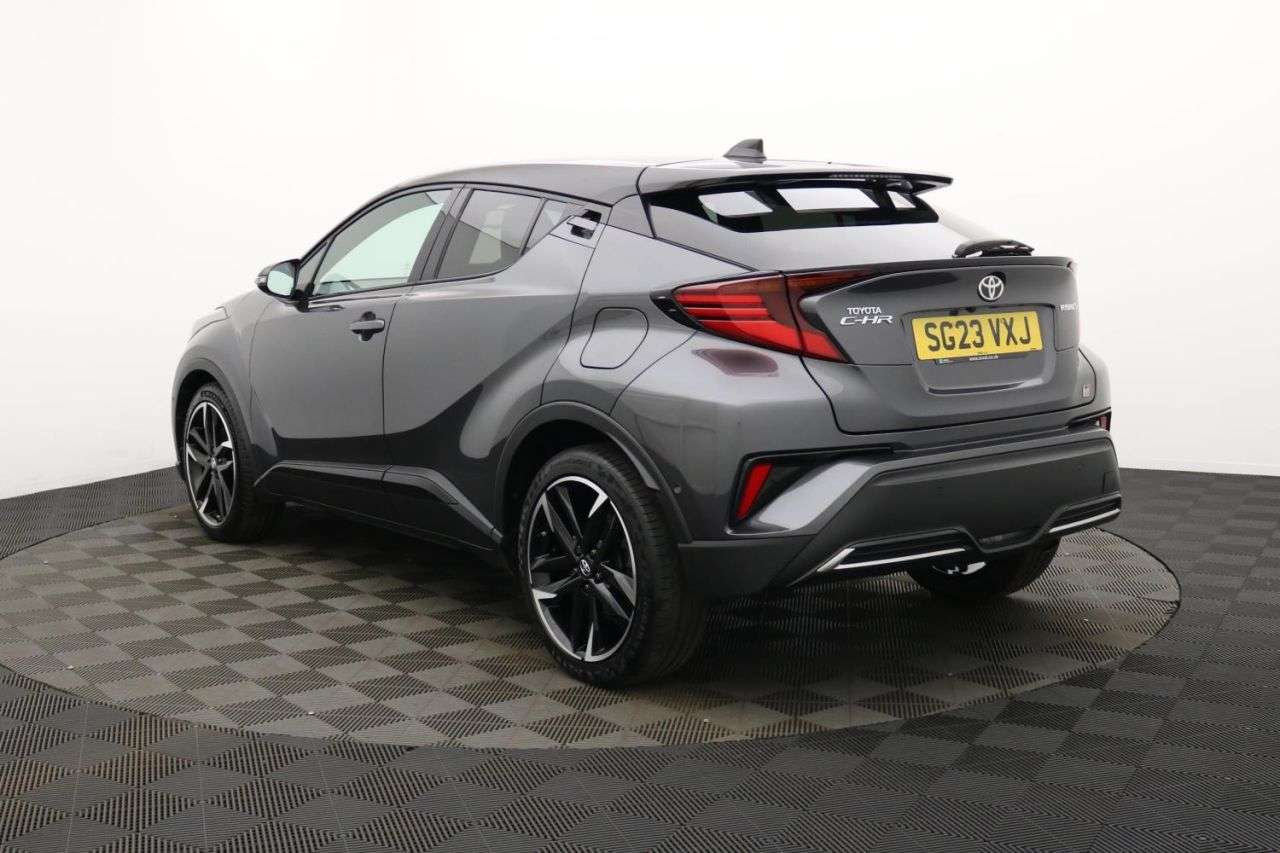 2023 TOYOTA C-HR 2023 TOYOTA C-HR