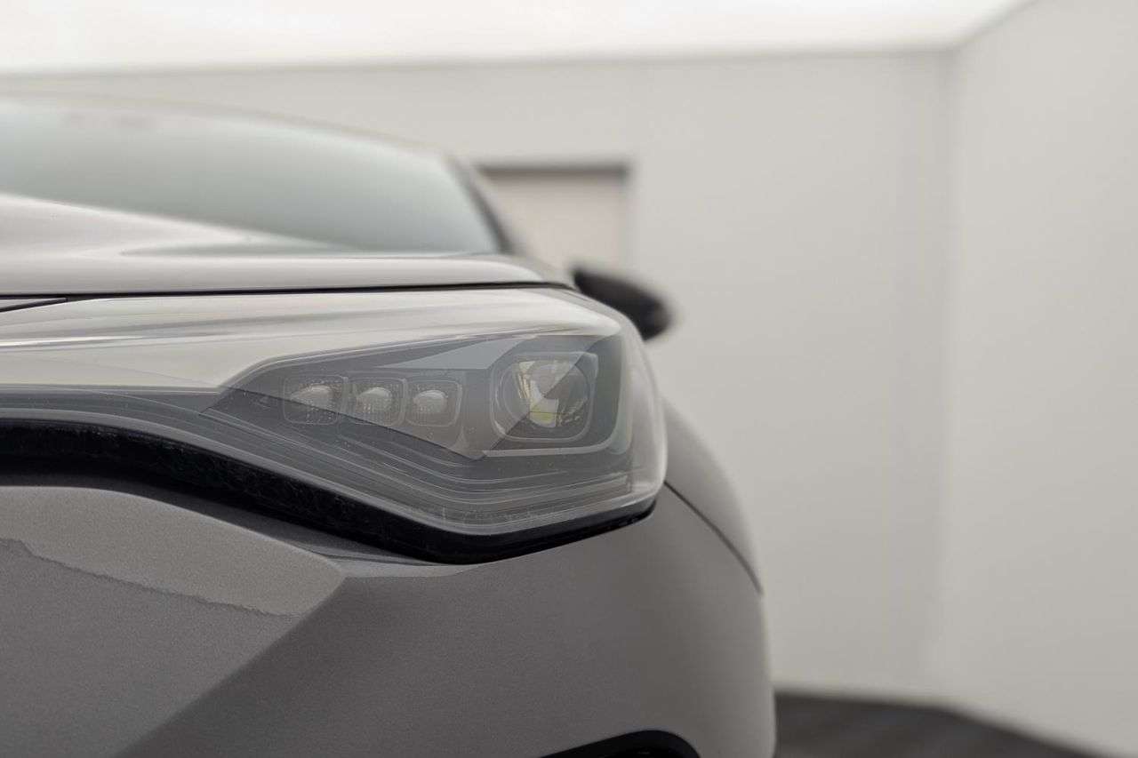 2023 TOYOTA C-HR 2023 TOYOTA C-HR