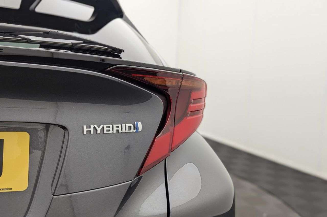 2023 TOYOTA C-HR 2023 TOYOTA C-HR