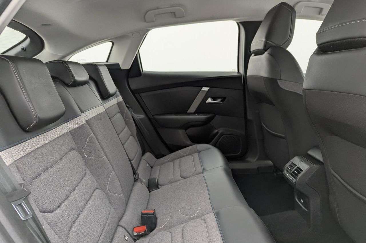 2023 CITROEN C4 2023 CITROEN C4