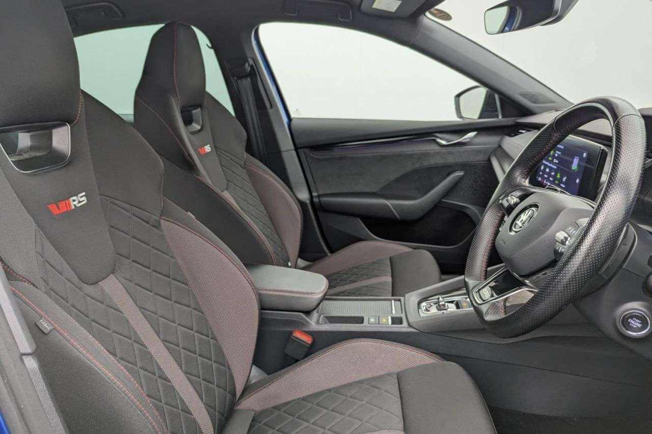 A 2021 SKODA OCTAVIA 1.4 TSI iV 13kWh vRS Hatchback 5dr Petrol Plug-in Hybrid DSG Euro 6 (s/s) ( A 2021 SKODA OCTAVIA 1.4 TSI iV 13kWh vRS Hatchback 5dr Petrol Plug-in Hybrid DSG Euro 6 (s/s) (