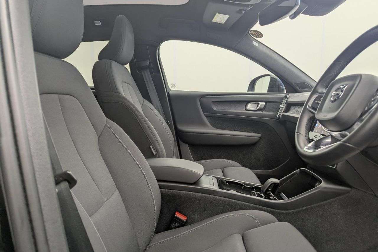 A 2023 VOLVO C40 Recharge 69kWh Plus SUV 5dr Electric Auto (231 ps) Award Winning 5 Star Dea A 2023 VOLVO C40 Recharge 69kWh Plus SUV 5dr Electric Auto (231 ps) Award Winning 5 Star Dea