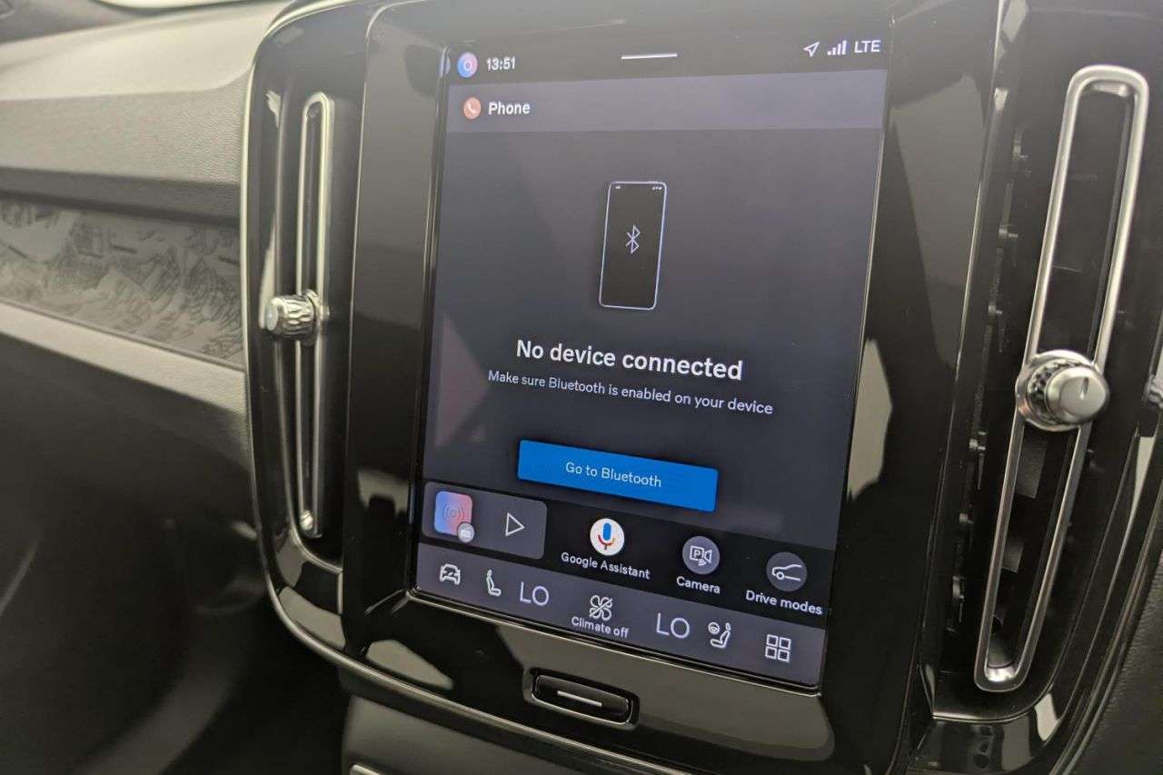 2023 VOLVO C40 2023 VOLVO C40