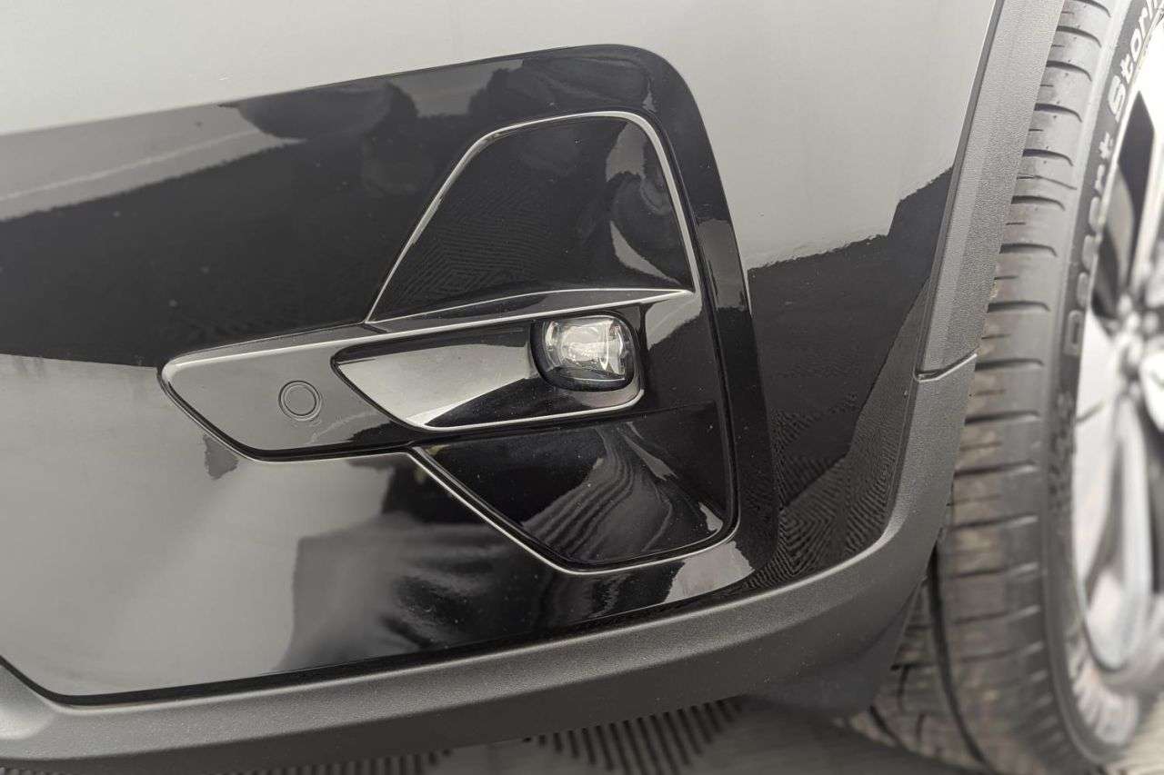 2023 VOLVO C40 2023 VOLVO C40
