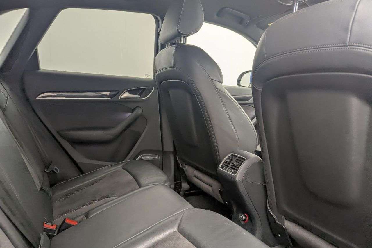 2018 AUDI Q3 2018 AUDI Q3