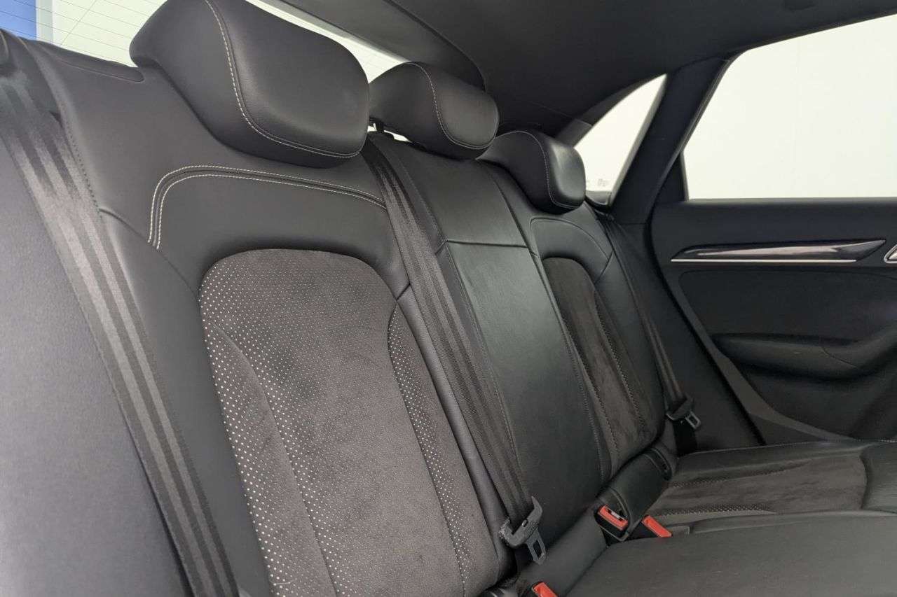 2018 AUDI Q3 2018 AUDI Q3