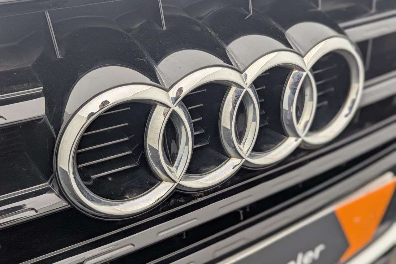 2018 AUDI Q3 2018 AUDI Q3