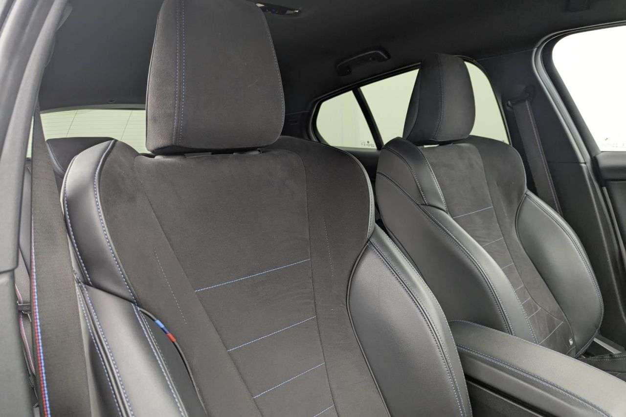 2025 BMW 1 SERIES 2025 BMW 1 SERIES