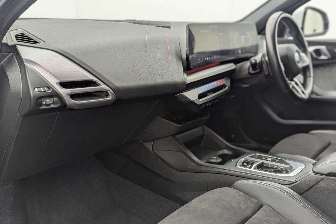 2025 BMW 1 SERIES 2025 BMW 1 SERIES
