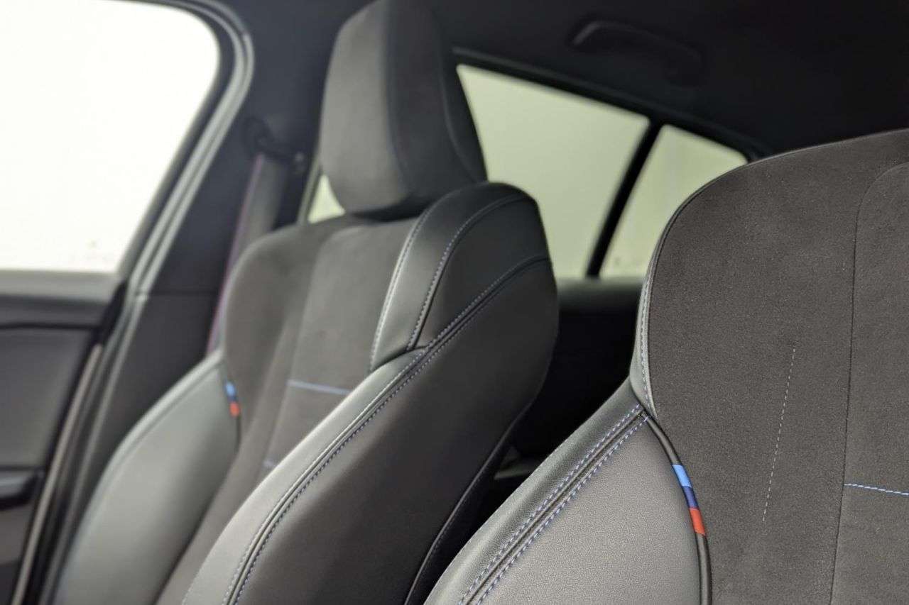 2025 BMW 1 SERIES 2025 BMW 1 SERIES