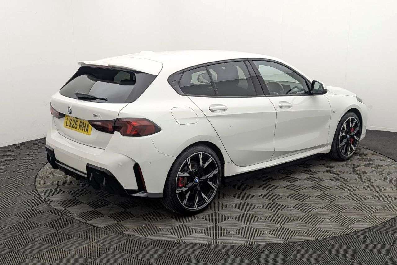 2025 BMW 1 SERIES 2025 BMW 1 SERIES