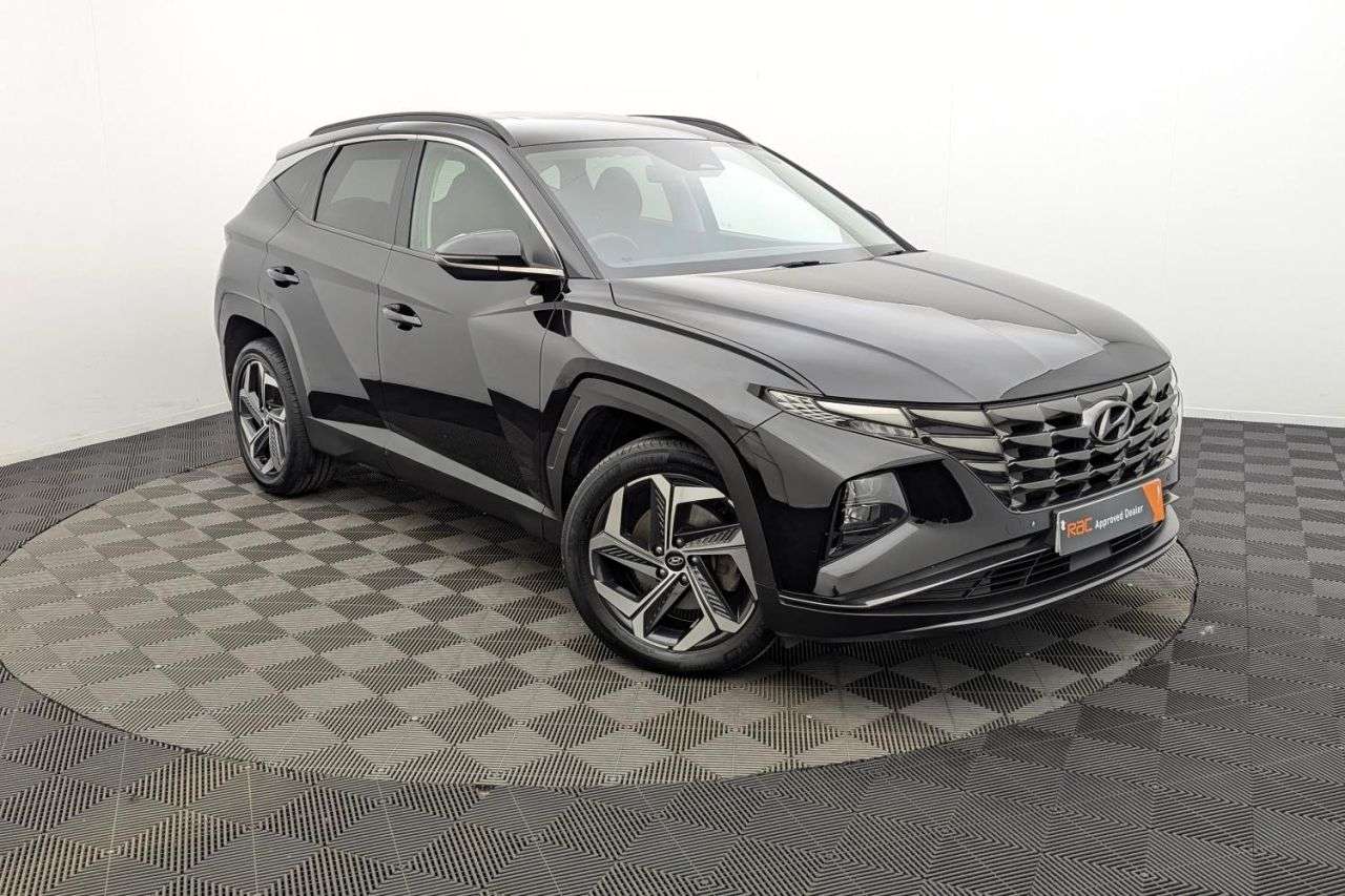 A 2022 HYUNDAI TUCSON 1.6 h T-GDi Premium SUV 5dr Petrol Hybrid Auto Euro 6 (s/s) (230 ps) Award A 2022 HYUNDAI TUCSON 1.6 h T-GDi Premium SUV 5dr Petrol Hybrid Auto Euro 6 (s/s) (230 ps) Award