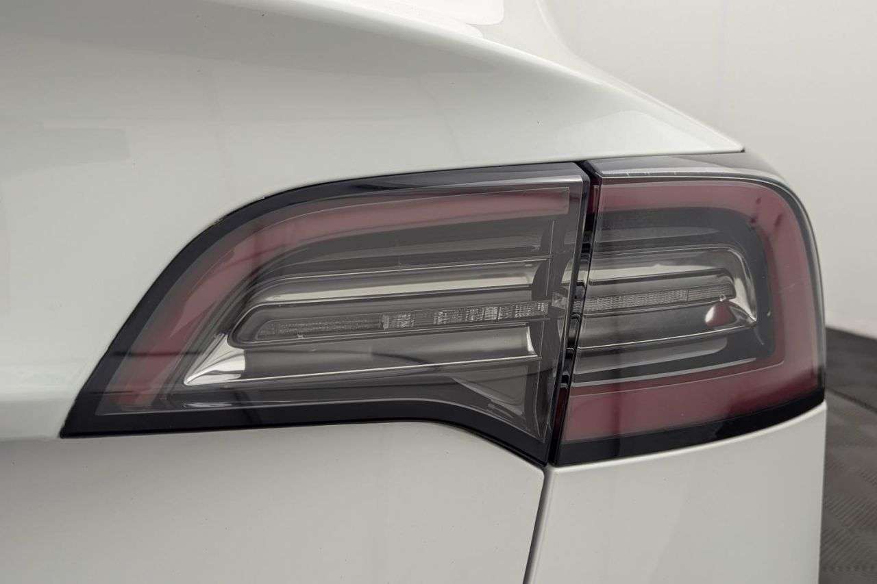 2021 TESLA MODEL 3 2021 TESLA MODEL 3