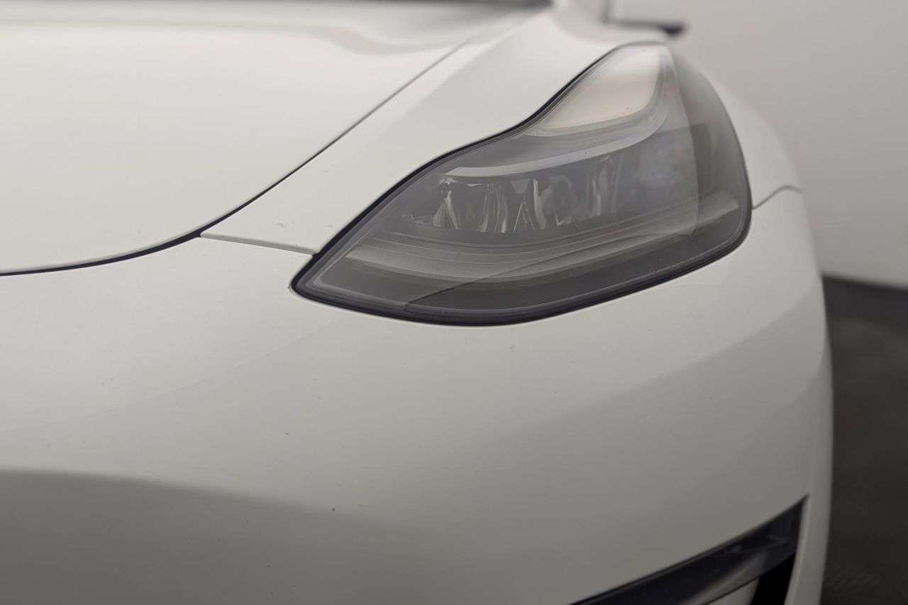 2021 TESLA MODEL 3 2021 TESLA MODEL 3