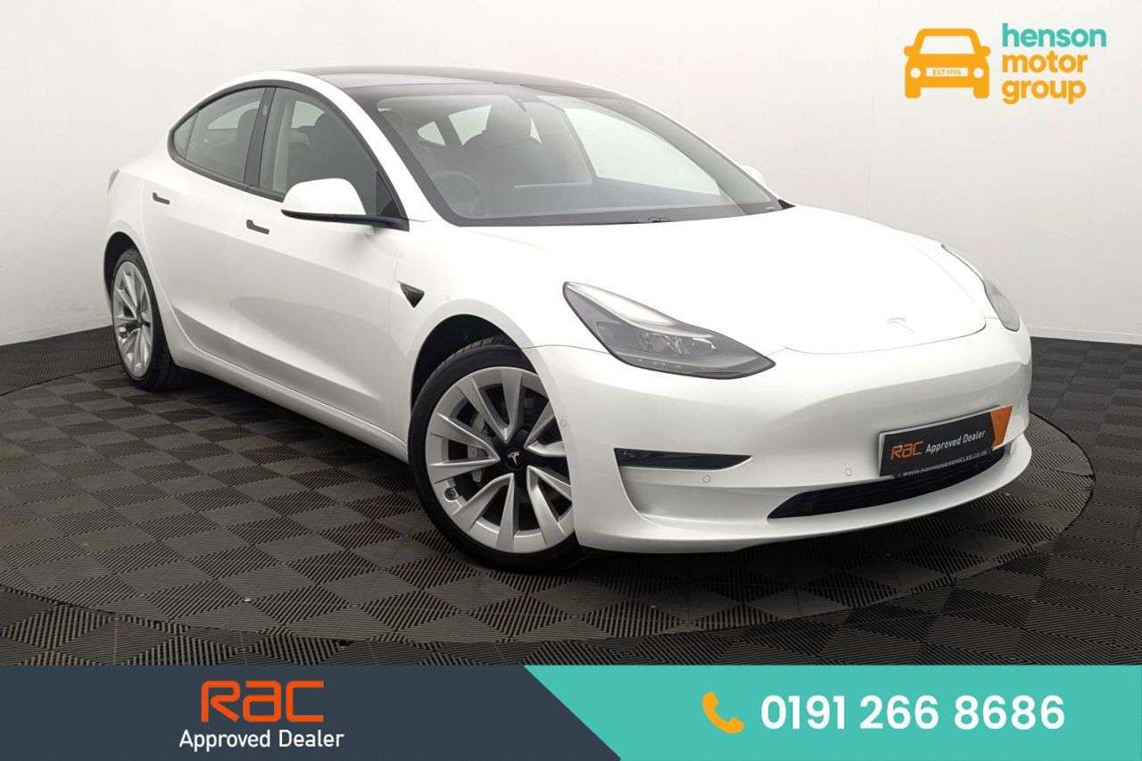 A 2021 TESLA MODEL 3 (Dual Motor) Long Range Saloon 4dr Electric Auto 4WDE (346 ps) Award Winnin A 2021 TESLA MODEL 3 (Dual Motor) Long Range Saloon 4dr Electric Auto 4WDE (346 ps) Award Winnin