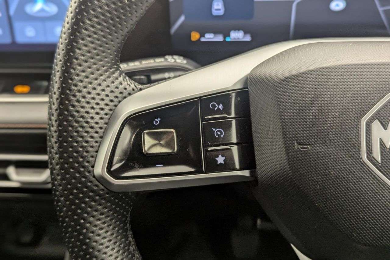 2024 MG MG HS 2024 MG MG HS