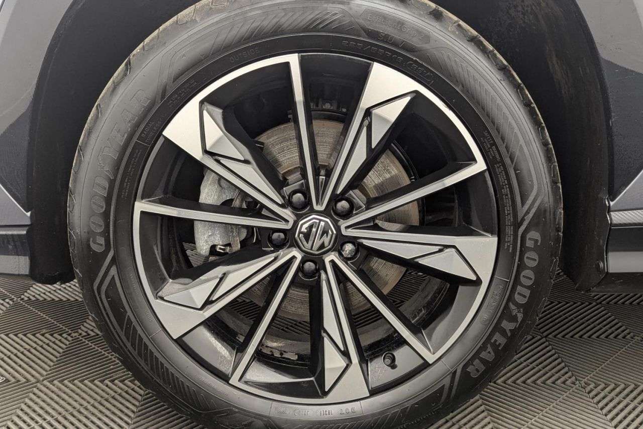 2024 MG MG HS 2024 MG MG HS