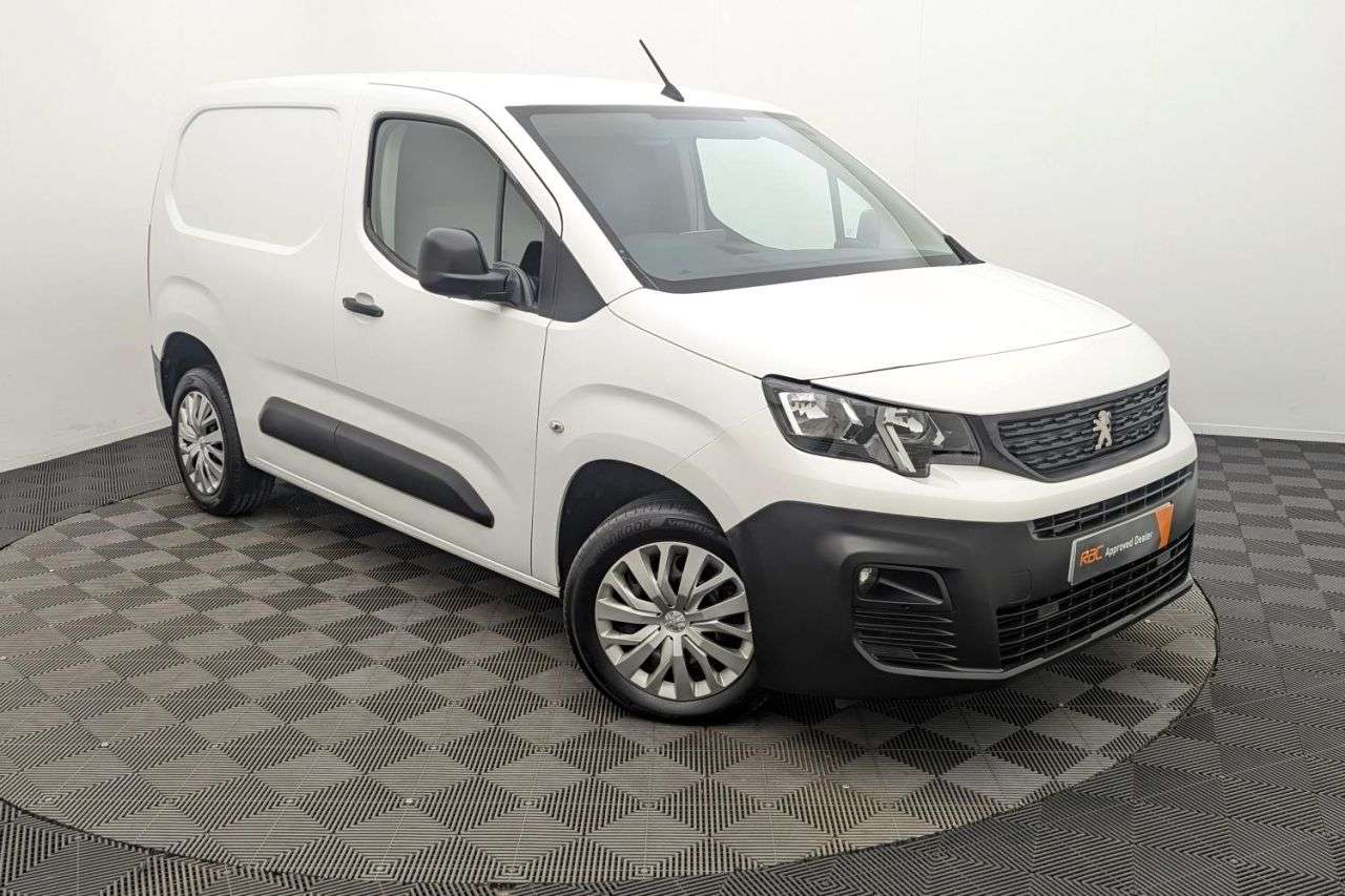 A 2020 PEUGEOT PARTNER 1.5 BlueHDi 1000 Professional Standard Panel Van 5dr Diesel Manual SWB Euro A 2020 PEUGEOT PARTNER 1.5 BlueHDi 1000 Professional Standard Panel Van 5dr Diesel Manual SWB Euro